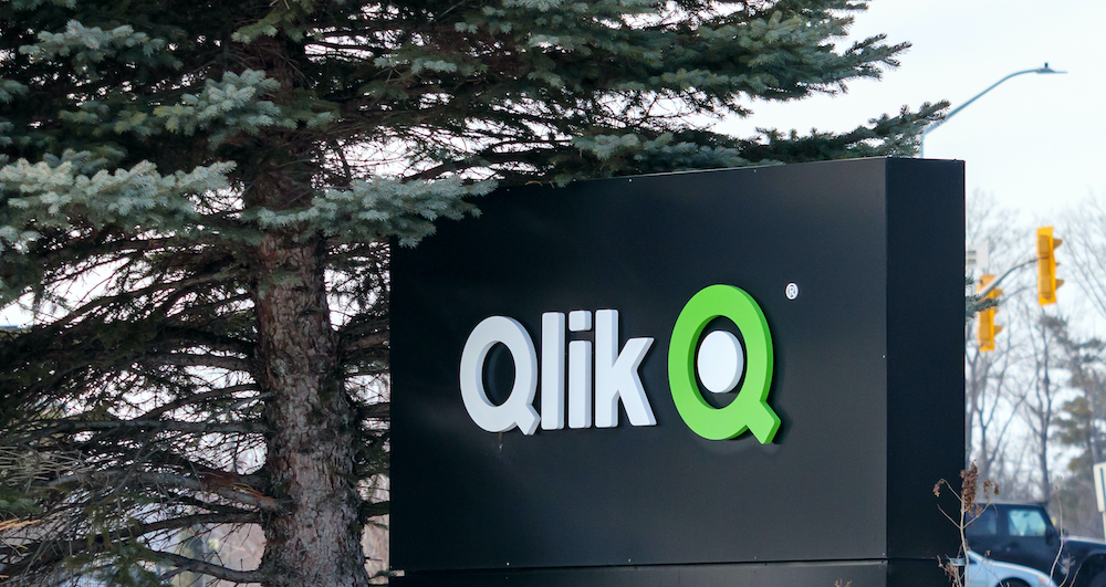 qlik data literacy